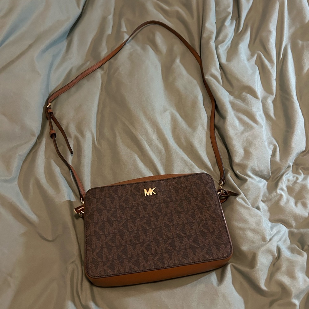 Mk purse